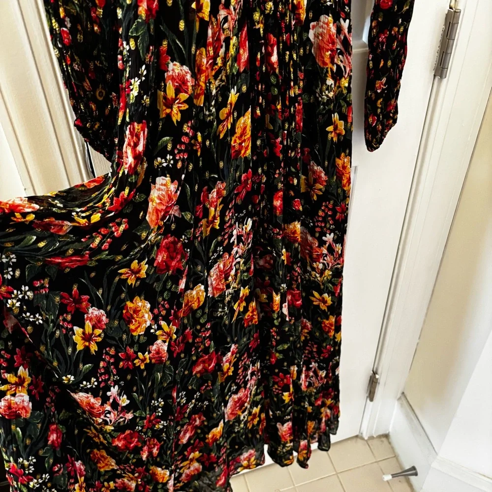 J. Crew Front Tie Flowy Dress Floral Multicolor Maxi Dark Romantic size XS - Picture 9 of 10